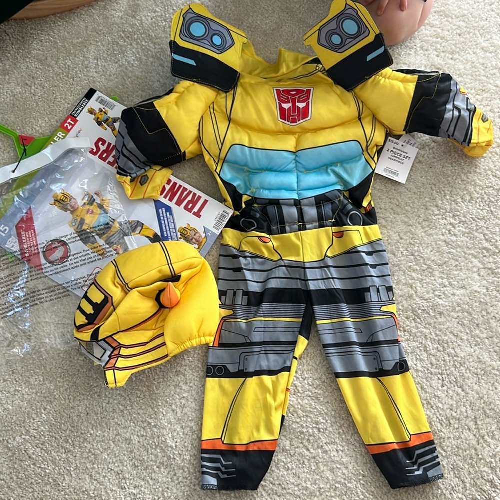 2T bumblebee transformer costume NWT